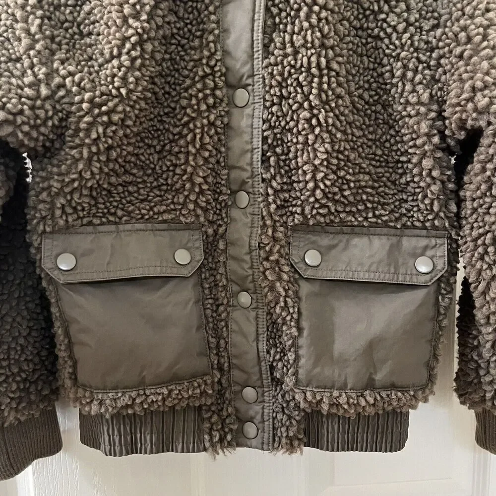 Art Class Sherpa Bomber Jacket Olive Green Snap Front Girls Size Medium 7-8